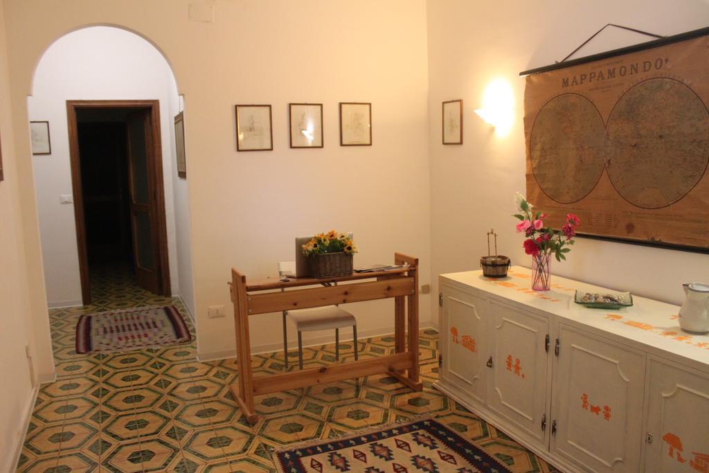 B&B Torrione LʼAquila Buitenkant foto