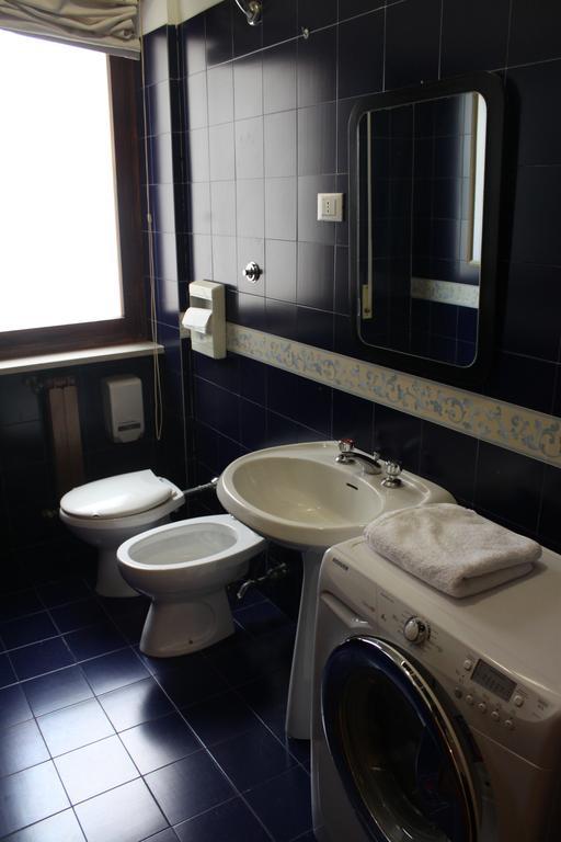 B&B Torrione LʼAquila Buitenkant foto