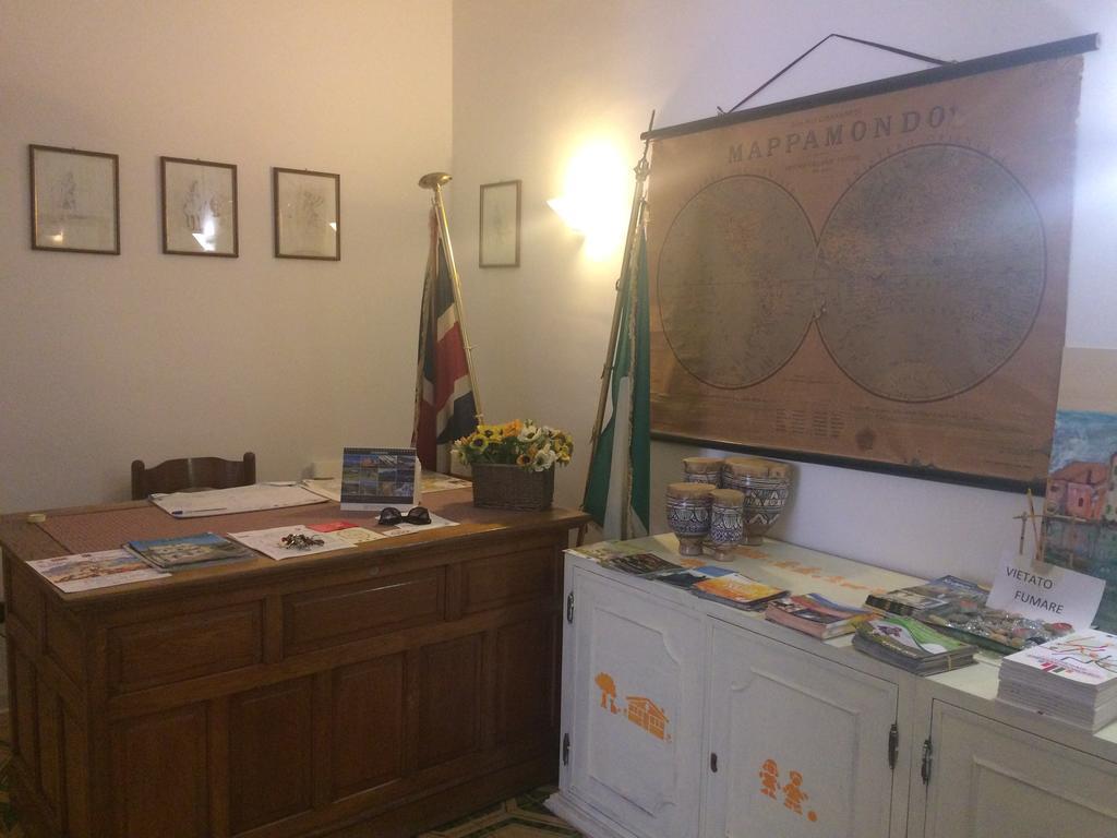 B&B Torrione LʼAquila Buitenkant foto