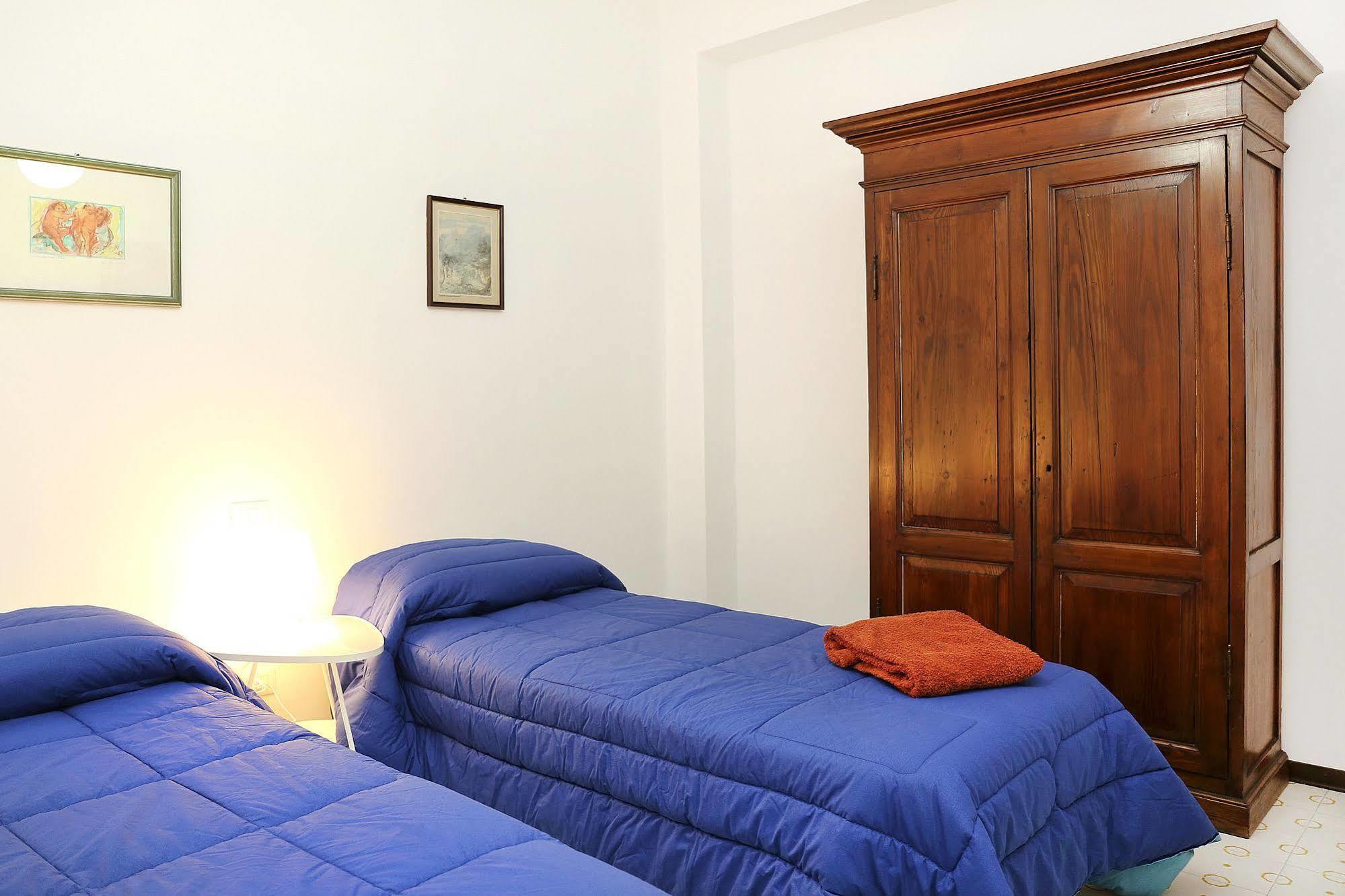 B&B Torrione LʼAquila Buitenkant foto