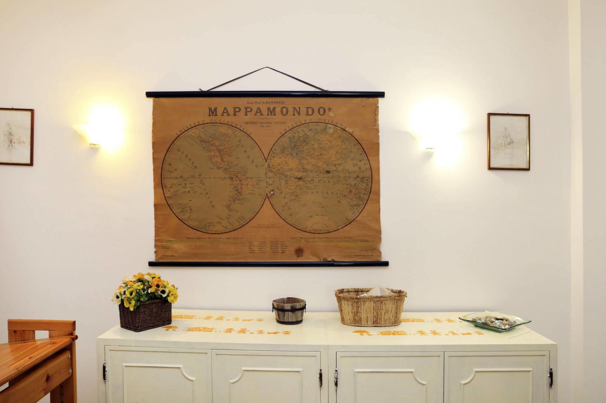 B&B Torrione LʼAquila Buitenkant foto